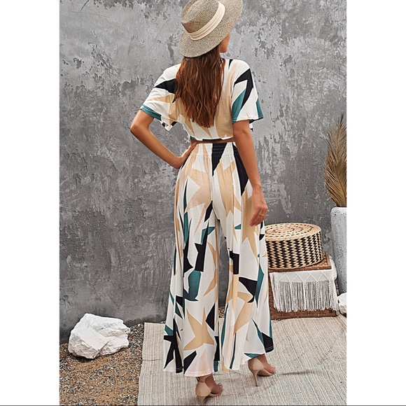 Tropical Print Crop Top Flare Wide Leg Pants Set - Picture 2 of 5
